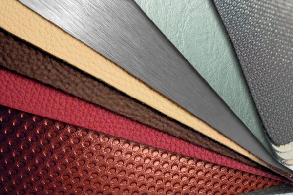 ブーツにどんな素材が使われているか